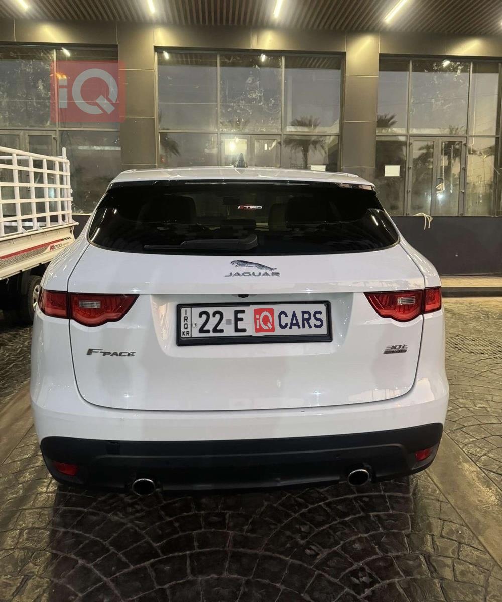 جاگوار F-Pace
